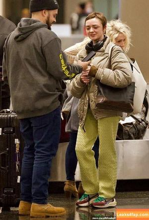 Maisie Williams фото #0946