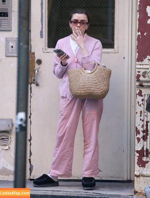 Maisie Williams фото #0990