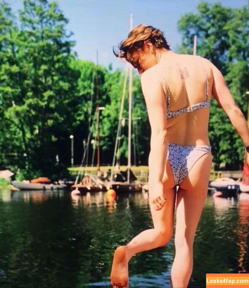 Maisie Williams / Maisie_Williams leaked photo photo #1239