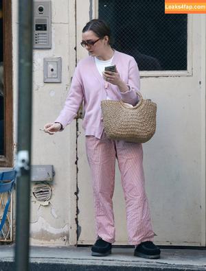 Maisie Williams фото #1002