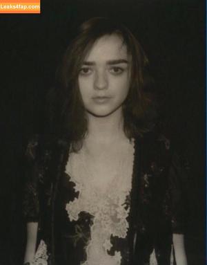 Maisie Williams photo #1063