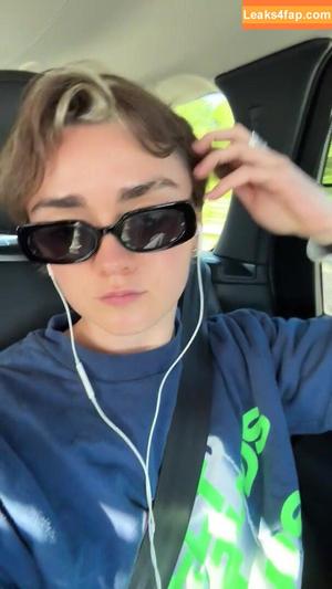 Maisie Williams photo #1098