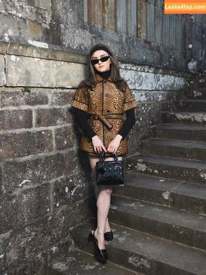 Maisie Williams photo #1101