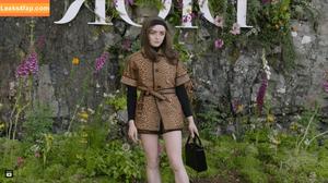 Maisie Williams photo #1109