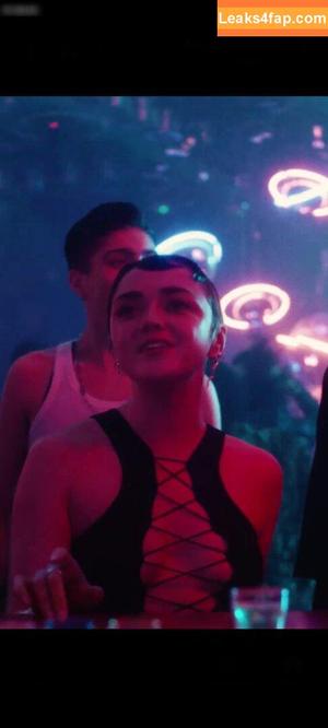 Maisie Williams photo #1141