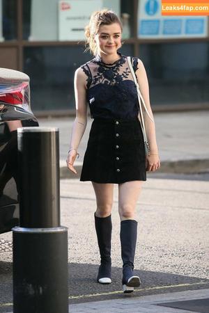 Maisie Williams photo #1198