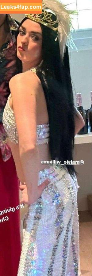 Maisie Williams photo #1220