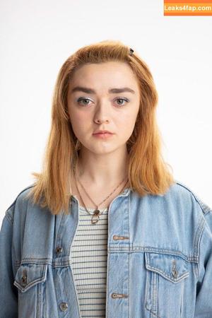 Maisie Williams photo #1557