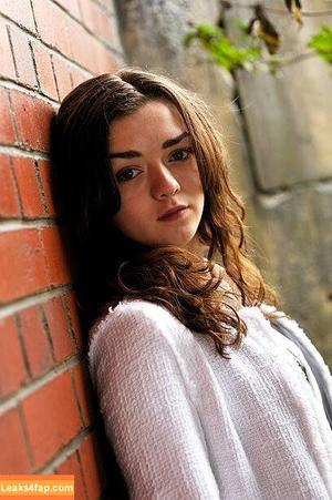 Maisie Williams photo #1591