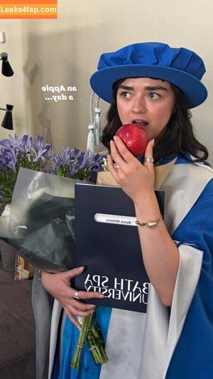 Maisie Williams photo #1648
