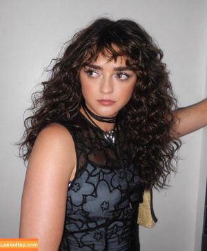 Maisie Williams photo #1660
