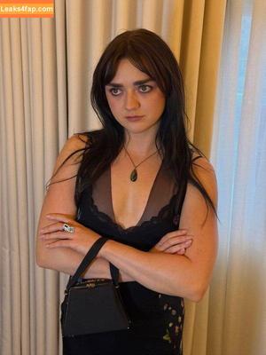 Maisie Williams photo #1668