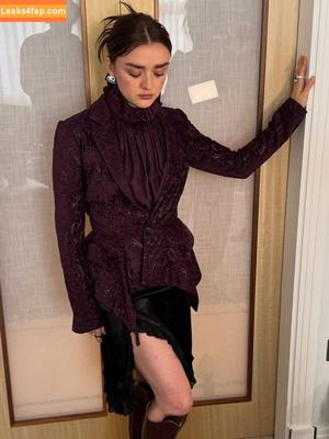 Maisie Williams фото #1680