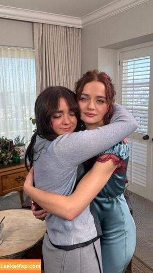 Maisie Williams photo #1714