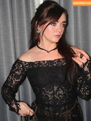 Maisie Williams photo #1750