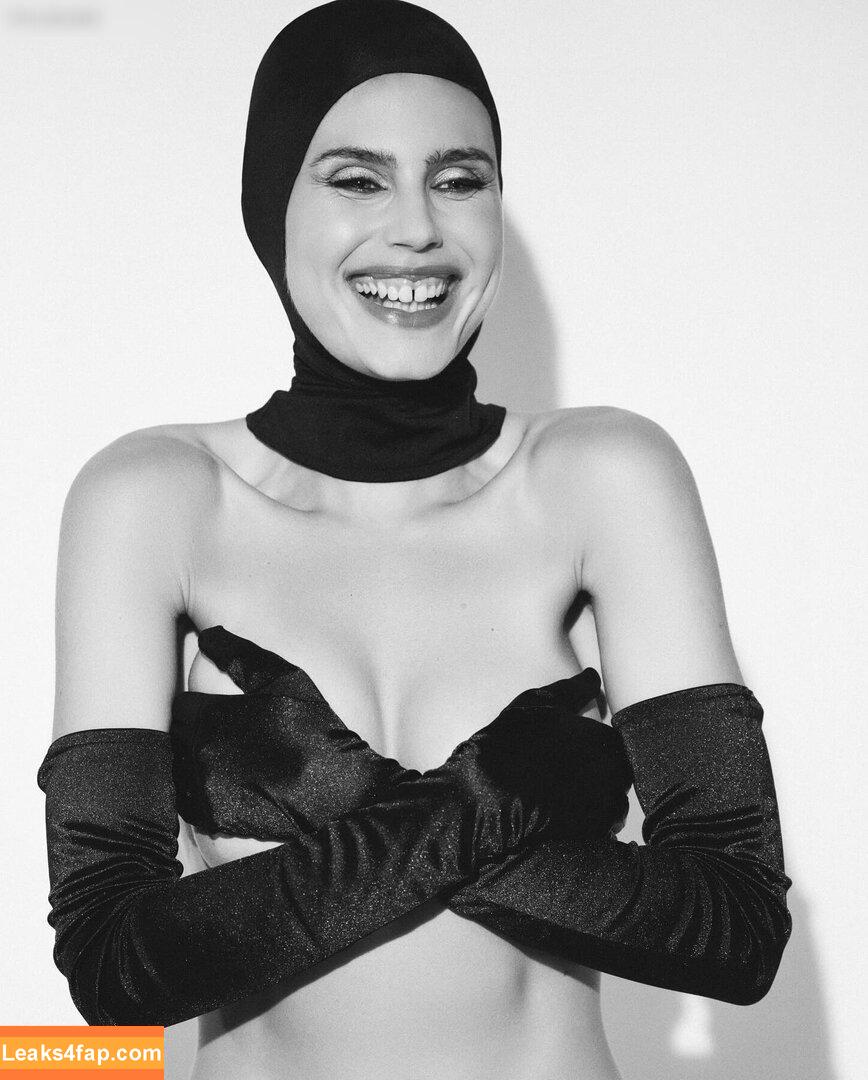 Maja Krag / majakrag слитое фото фото #0182