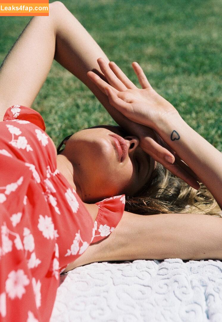 Maja Krag / majakrag слитое фото фото #0222