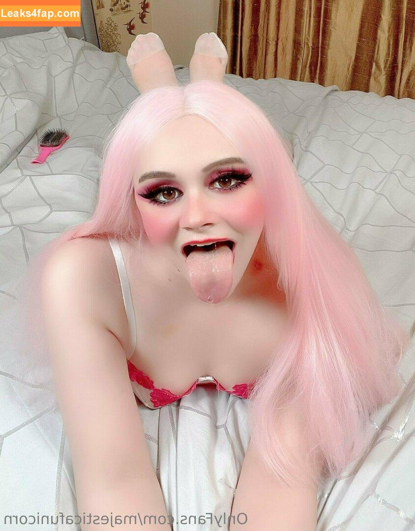 majesticafunicorn / dude_you_fugly / majesticnudes leaked photo photo #0260