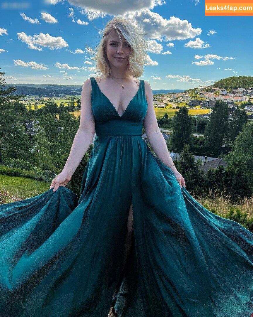 Maji / ilovebitterlife / majijej / officialmajicjames leaked photo photo #0008