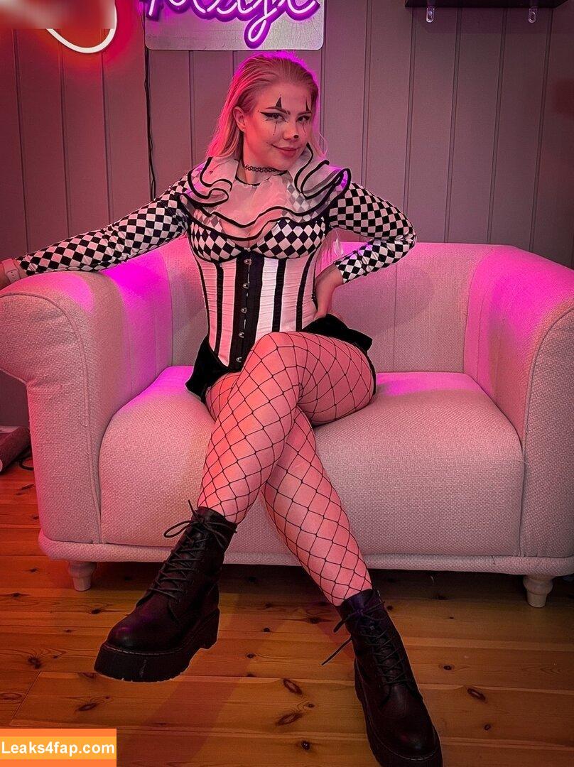 Maji / ilovebitterlife / majijej / officialmajicjames leaked photo photo #0084