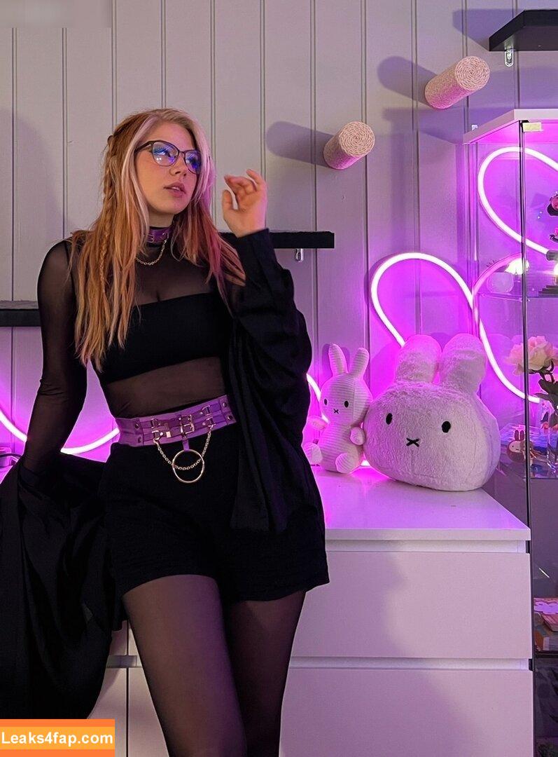 Maji / ilovebitterlife / majijej / officialmajicjames leaked photo photo #0093