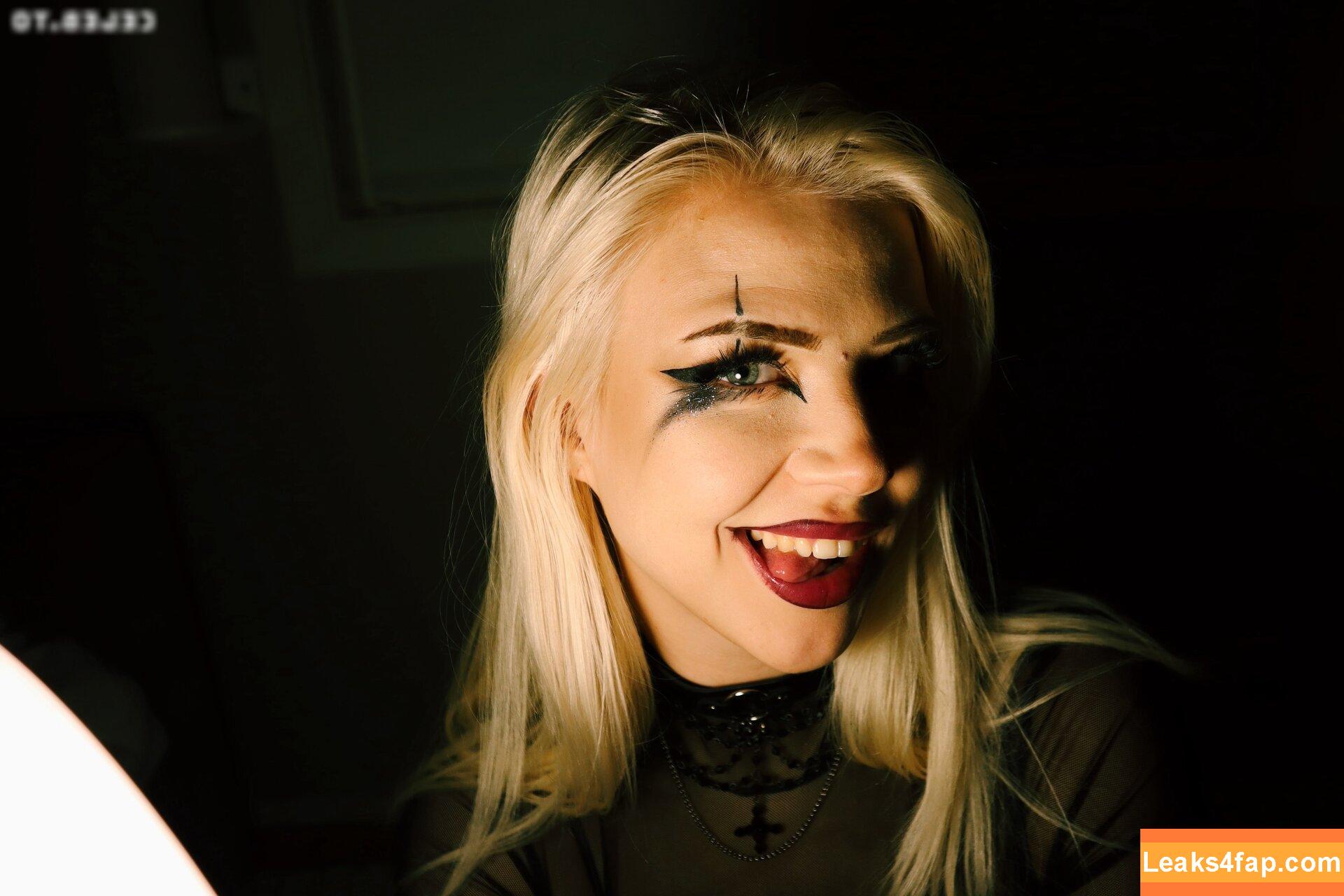 Maji / ilovebitterlife / majijej / officialmajicjames leaked photo photo #0174