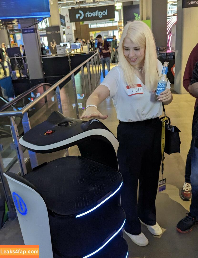 Majijej / officialmajicjames1 leaked photo photo #0469