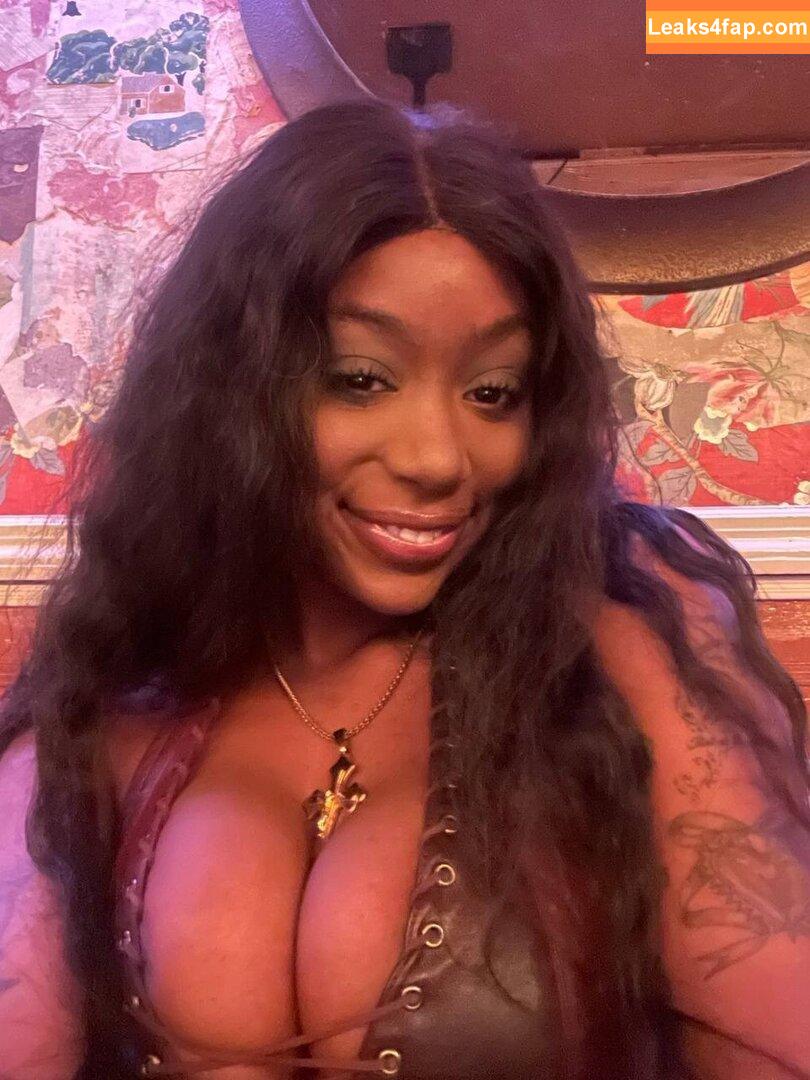 Majormommyissues / aj.grove / mommyissues3 leaked photo photo #0219