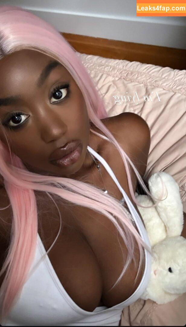 Majormommyissues / aj.grove / mommyissues3 leaked photo photo #0225