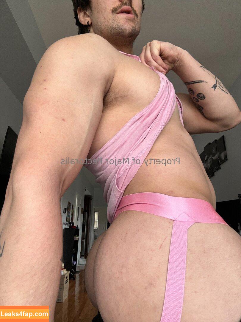 majorpectoralis /  leaked photo photo #0047