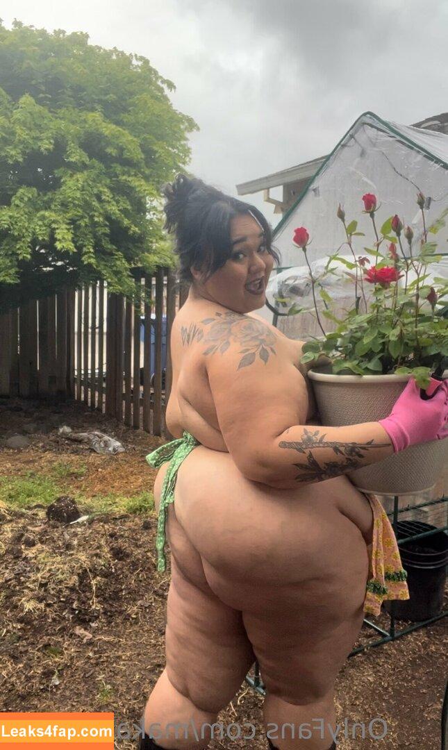 makanamoon / island_girl4575 leaked photo photo #0085