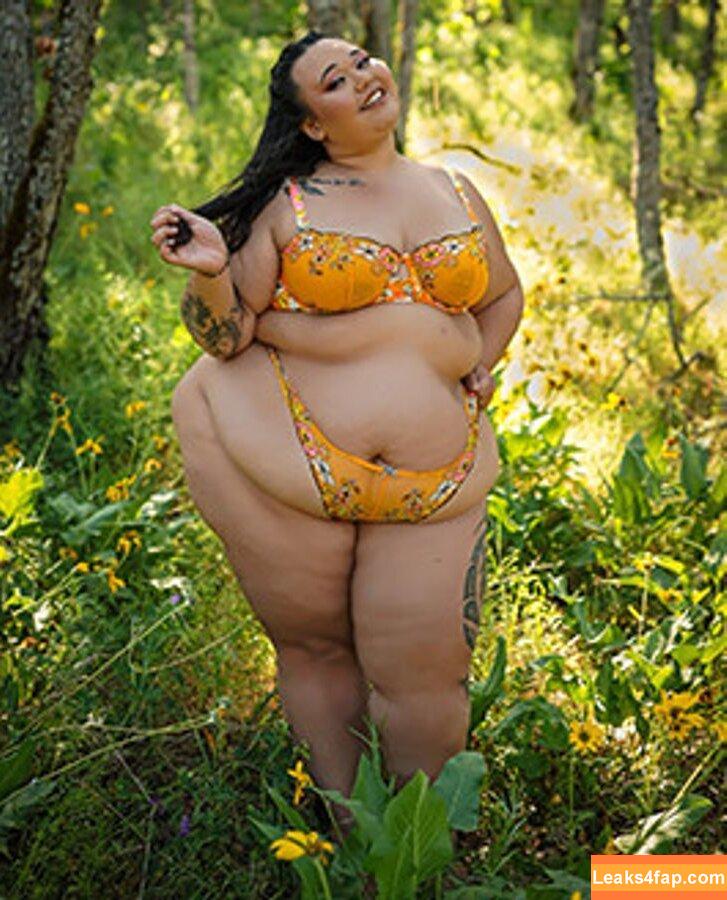makanamoon / island_girl4575 leaked photo photo #0088