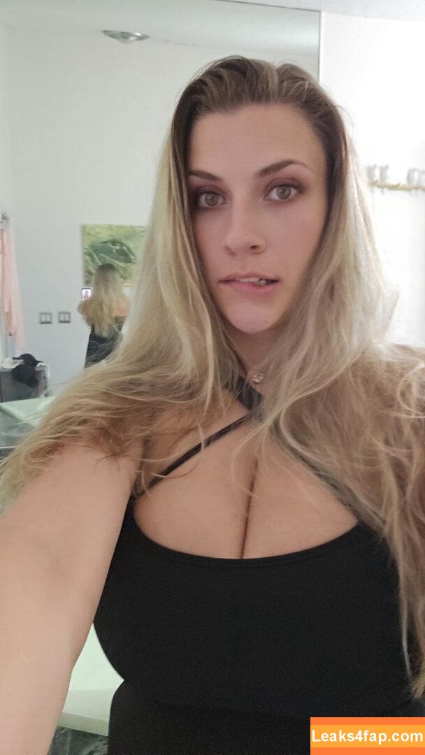 makaylamelons /  leaked photo photo #0025