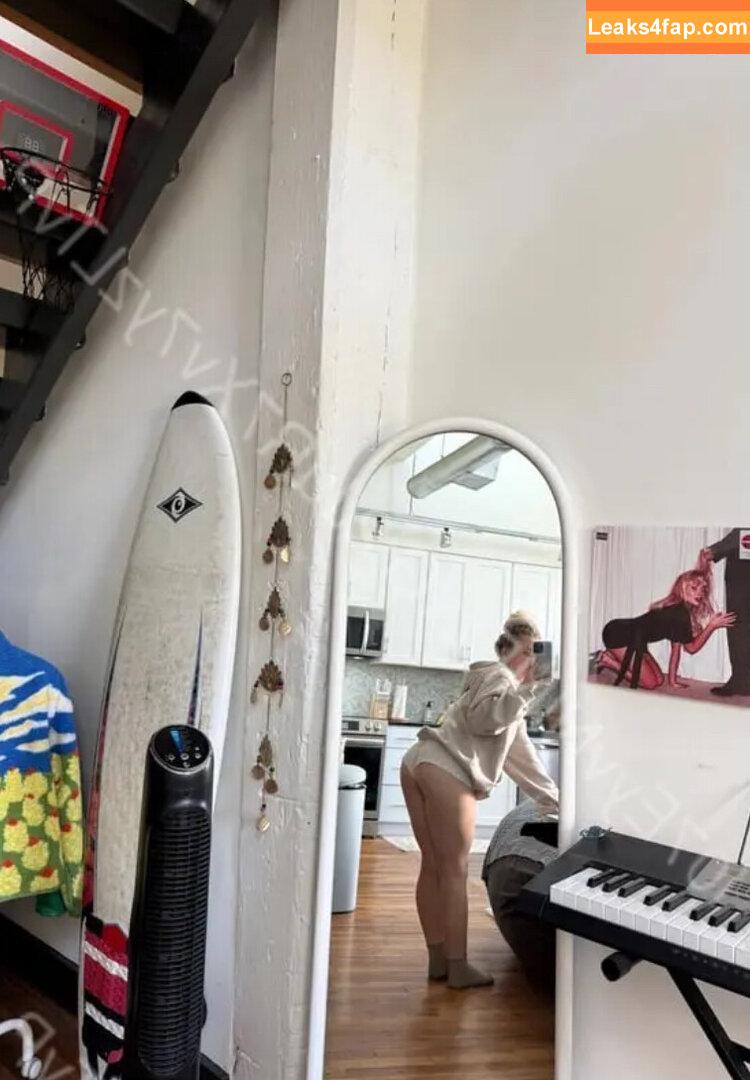 Makenna Dean / kennabeann14 leaked photo photo #0007