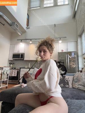 Makenna Dean фото #0019