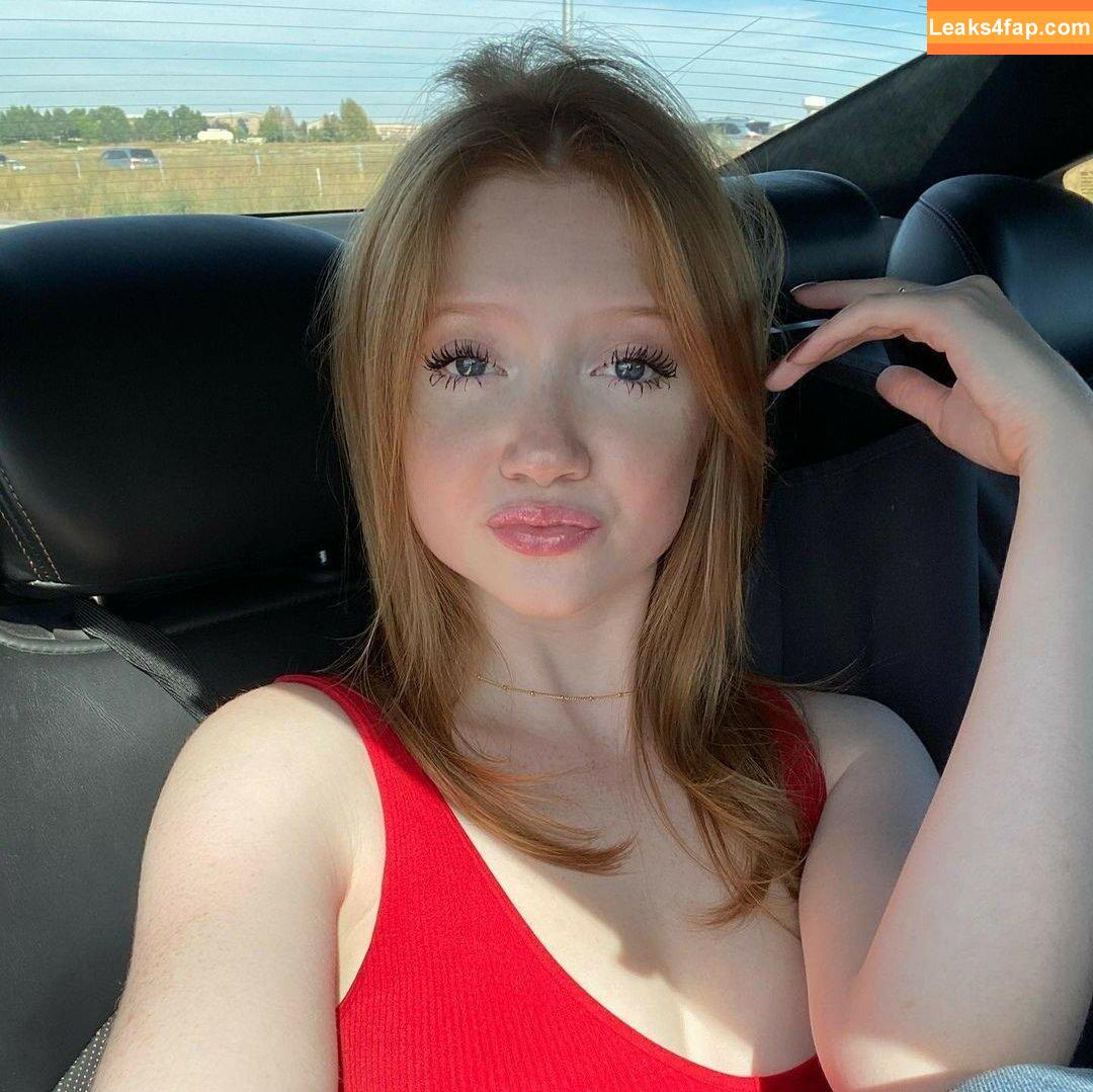 Makenna Kelly / Lifewithmak / lifewithmak2005 leaked photo photo #0030