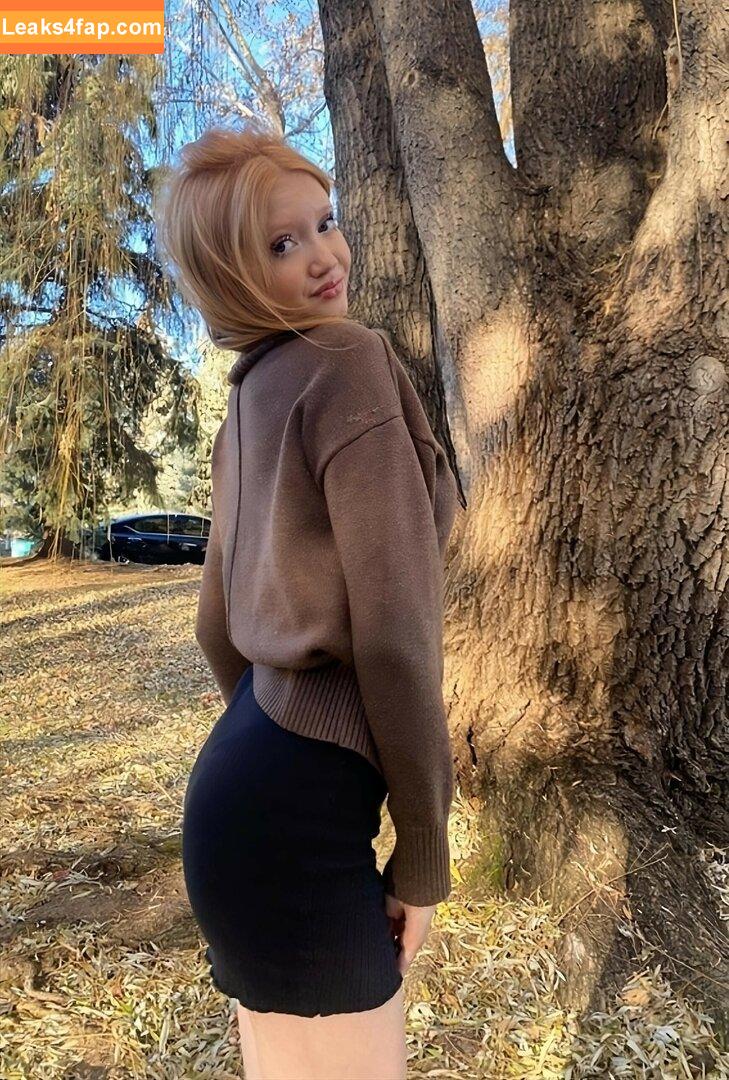 Makenna Kelly / Lifewithmak / lifewithmak2005 leaked photo photo #0052