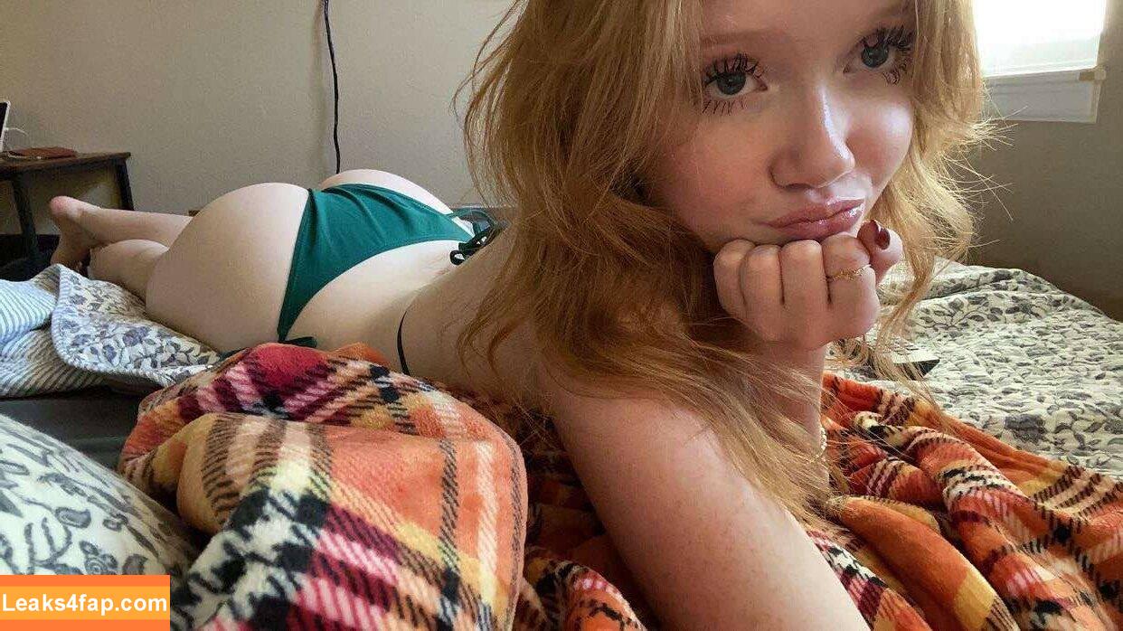 Makenna Kelly / Lifewithmak / lifewithmak2005 leaked photo photo #0076