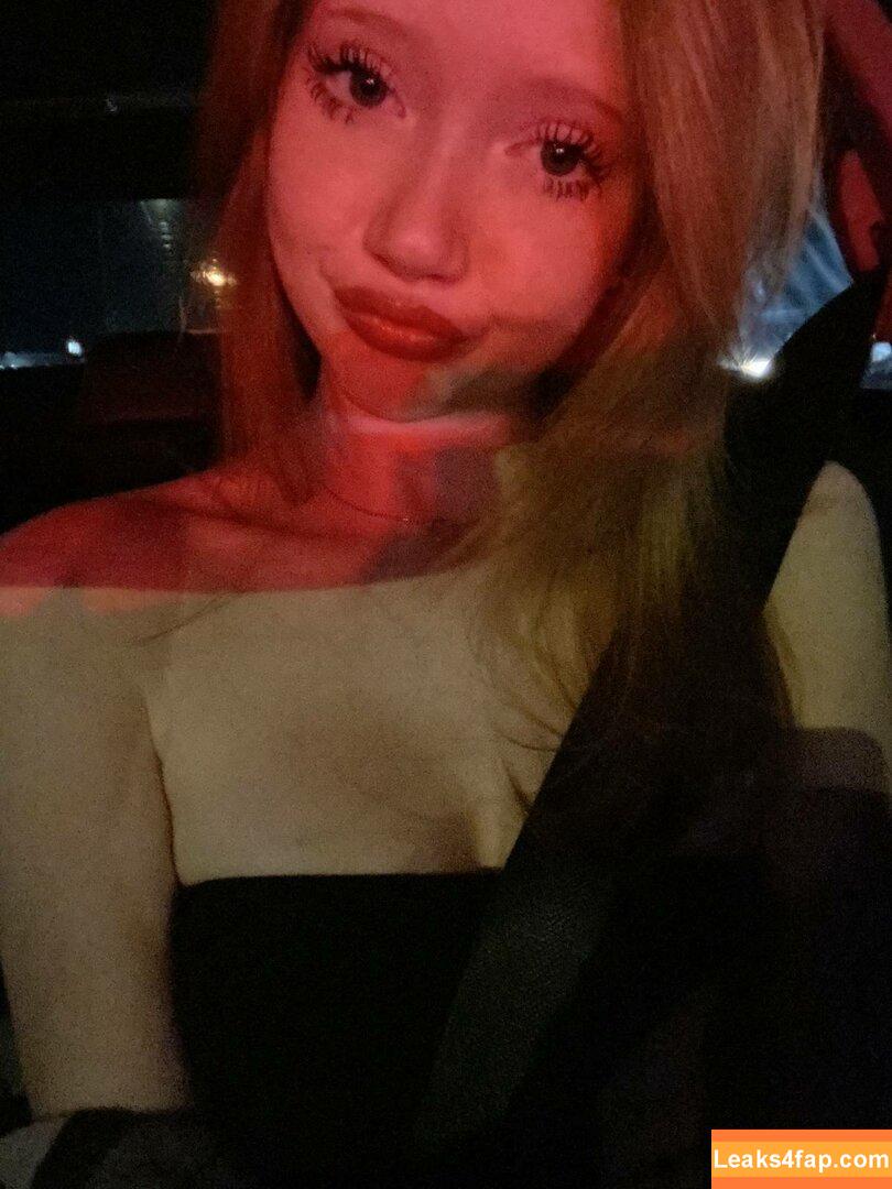 Makenna Kelly / Lifewithmak / lifewithmak2005 слитое фото фото #0083