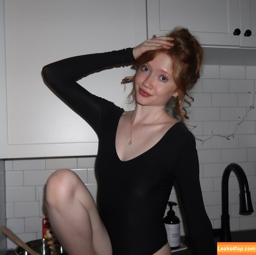 Makenna Kelly / Lifewithmak / lifewithmak2005 leaked photo photo #0566