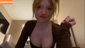 Makenna Kelly photo #0062