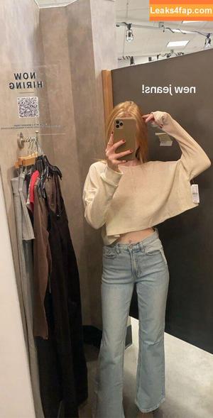 Makenna Kelly photo #0072