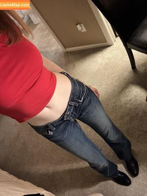 Makenna Kelly photo #0121