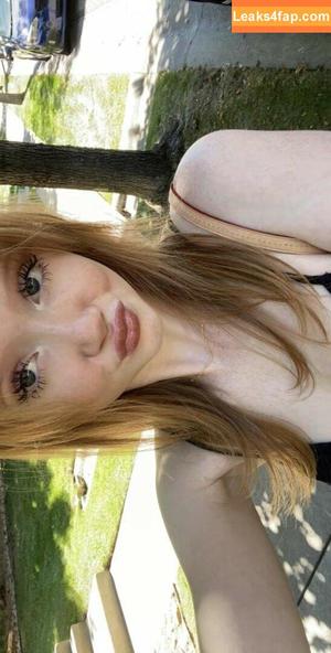 Makenna Kelly photo #0132