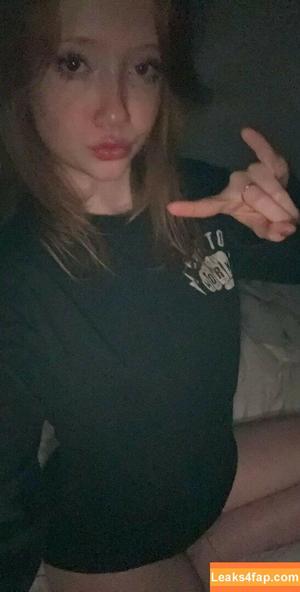 Makenna Kelly photo #0135