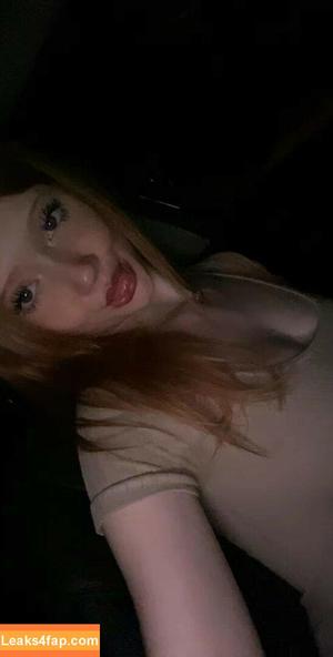 Makenna Kelly photo #0139