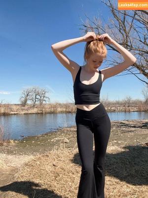 Makenna Kelly photo #0198