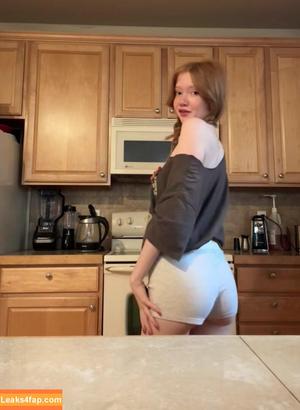 Makenna Kelly photo #0206