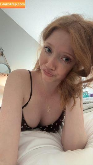 Makenna Kelly photo #0554