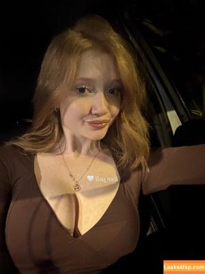 Makenna Kelly photo #0555